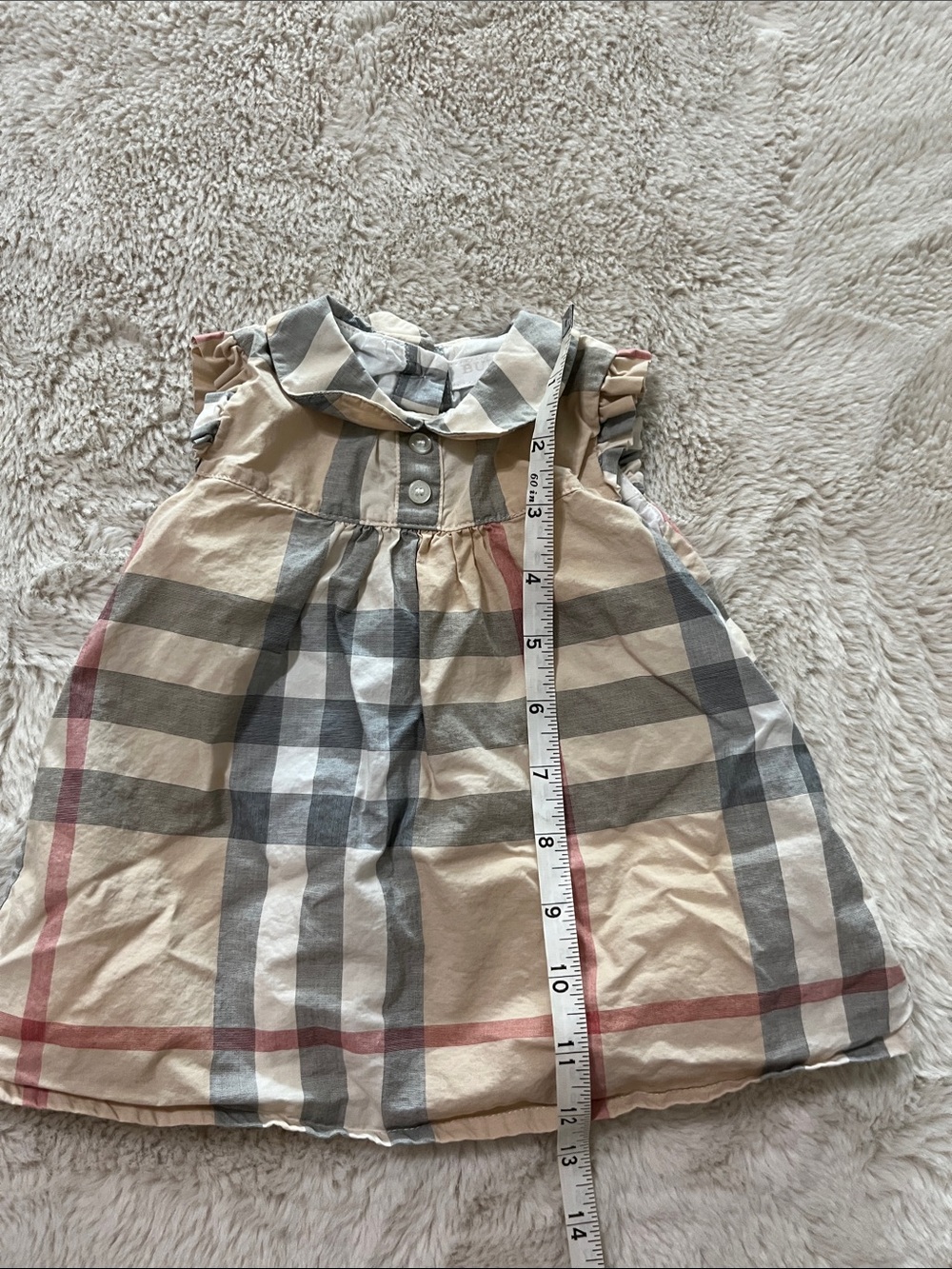 Burberry Beige Plaid Ruffle Collar Dress with Red Accents - Picture 3 of 8
